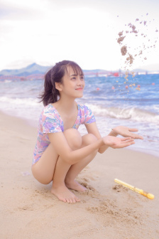 大炕上和岳偷倩全文